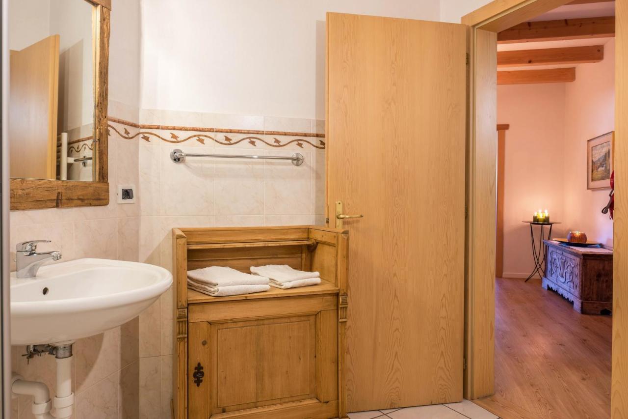 Lotschenhof Apt Margerite Trodena Bagian luar foto